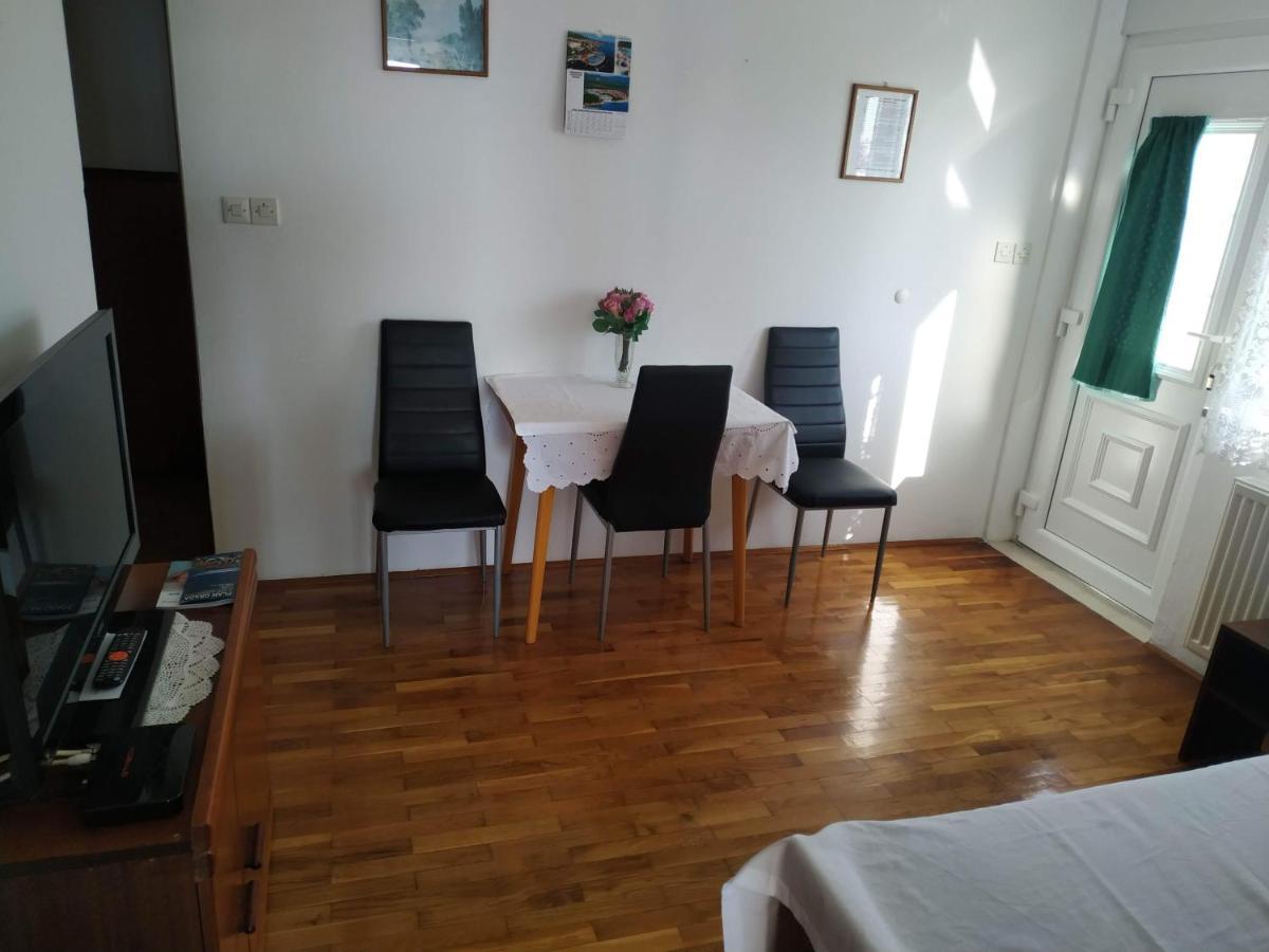 Apartament Marino *